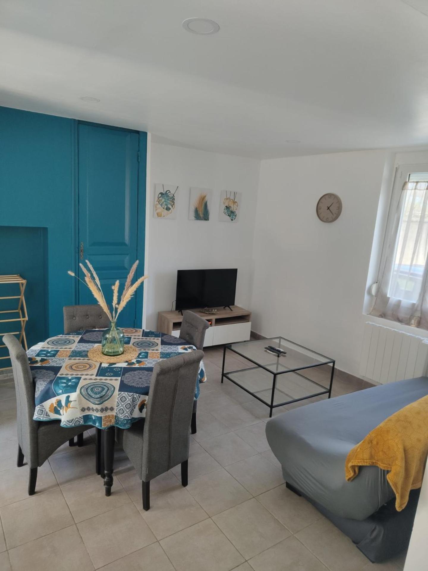Les Hirondelles Villa Arrest Bagian luar foto