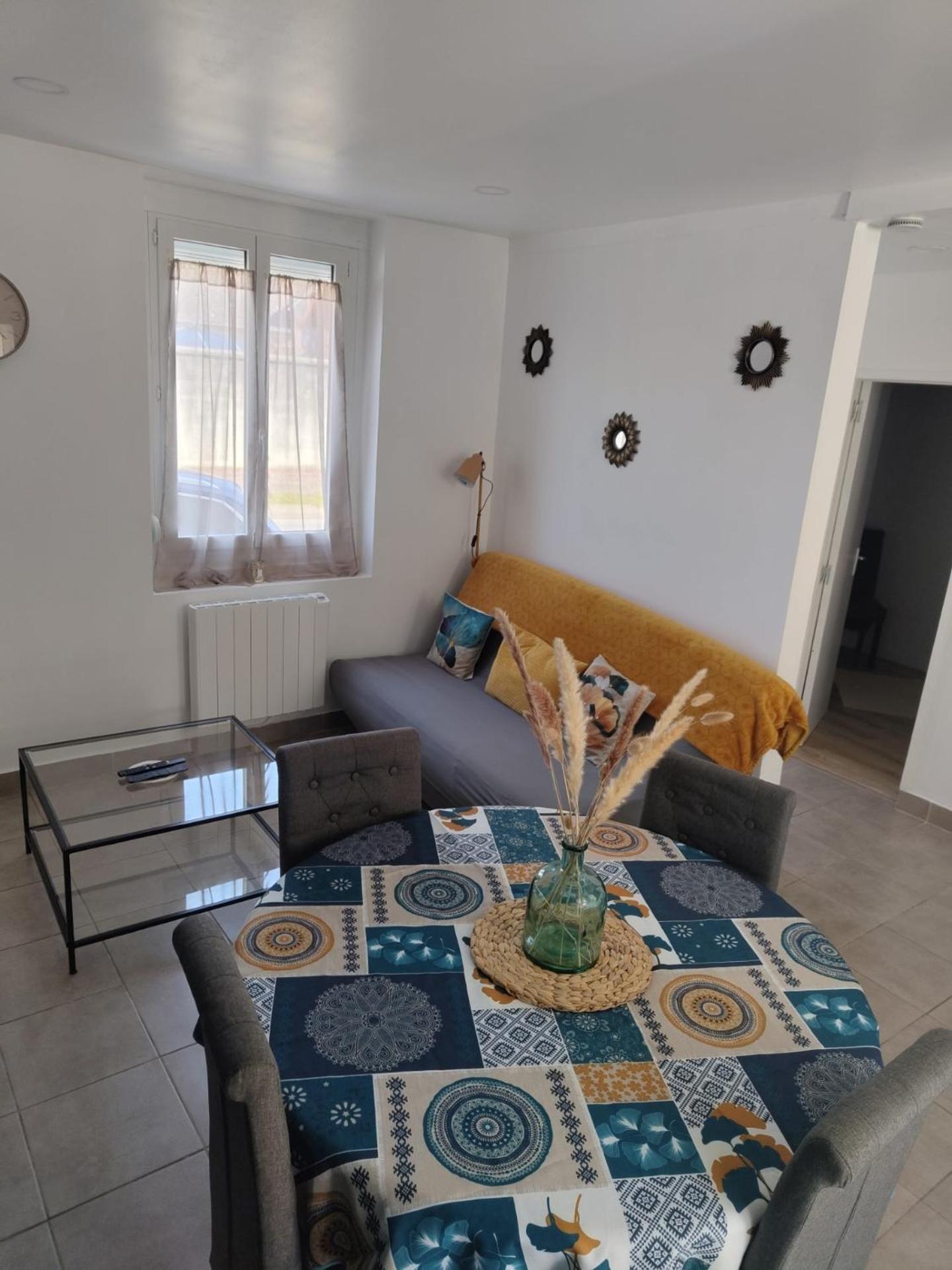 Les Hirondelles Villa Arrest Bagian luar foto